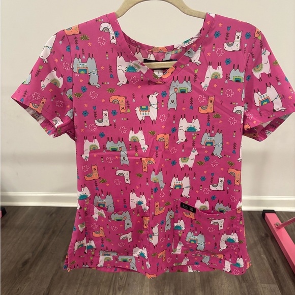 koi Tops - Pink Llama Print Scrub Top